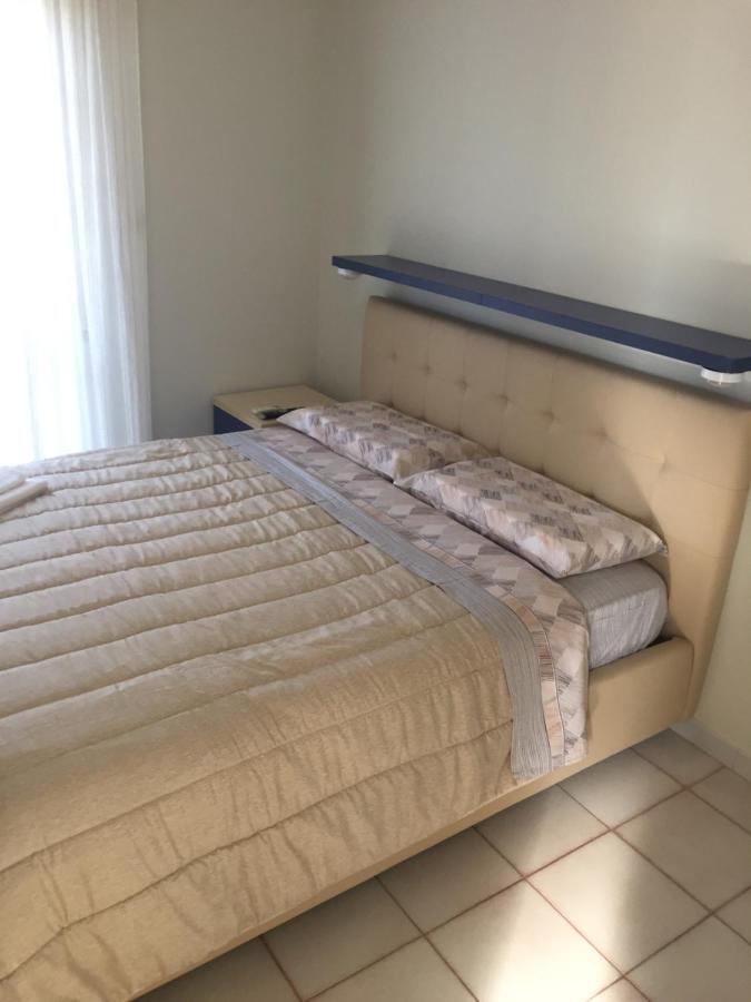 B&B Villa Dei Fiori Санта-Эуфемия-Ламеция Экстерьер фото
